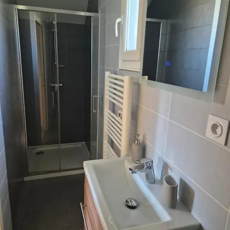 度假居 Maison Paisible Et Agreable Salles-Curan