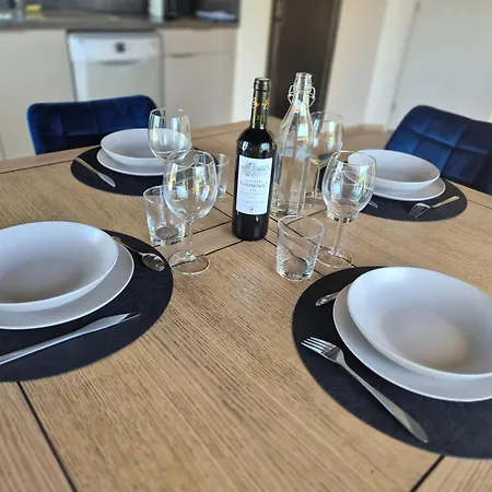 Maison Paisible Et Agreable *